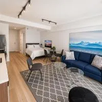 Bright Studio Near Airport & Downtown Sidney，西德尼的飯店