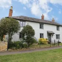 Elmhurst Cottage,Quinton的飯店