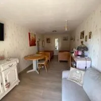 Le temps d'une pause bed and breakfast, Hotel in Servance