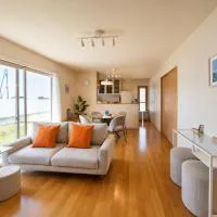 Peaceful Garden Home in Ota, Entire 3BR Parking, hotel in Ota