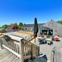 Denmark Outdoor Lodge, hotelli kohteessa Ebberup