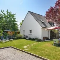 La Fleur de Vie, hotel i Pluneret