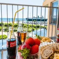 Le Lydia - Duplex - Vue Mer - Accès direct Plage - Parking - Barbecue, ξενοδοχείο σε Le Barcarès