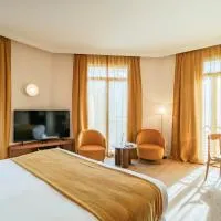 Hôtel Lepoussin, hotel u Kanu