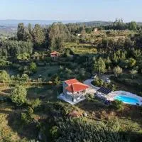 NEW! Remote cosy apartment, hotel v destinaci Covas