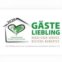 Pumphuts Scheune Ferienwohnungen Nr 1 - 4 beim Freizeitpark Plohn, hotel i Lengenfeld