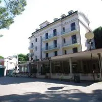 Hotel Calipso、リド・デッリ・エステンシのホテル
