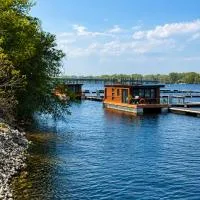 Maréa Stays, Habitation Flottante, Yacht Club TR, hotel a Trois-Rivières