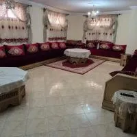 Villa apartment with terrace garden and pool, hotel u gradu Meknes