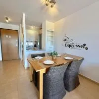 Condado de Alhama la isla 7SV2D, hotel din El Romero