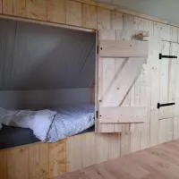 Gezellige studio op de boerderij - Sanitair in toiletgebouw, khách sạn ở Borssele