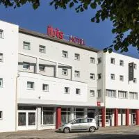 ibis Saint-Die, готель у місті Сен-Дьє