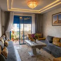 Perla Andalusia Bright 2BR Near Beach & Pool, hotel v destinaci Mansouria