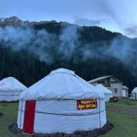Alim yurt camp, hotel a Mineralʼnyy Istochnik Altyn-Arasan