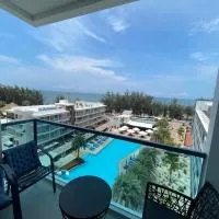 GrandBlue Condominium Mae Phim TOP FLOOR WITH SEA VIEW 706, hotel v destinaci Mae Pim