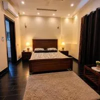 DHA Luxe Stay, hotel en Lahore