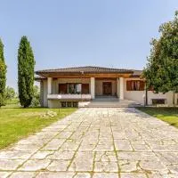 Villa Zina, хотел в Pasiano di Pordenone