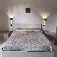 Carevisa Domus Trilocale 100 MQ vicino La Reggia di Caserta e Parco del Matese – hotel w mieście Pietravairano