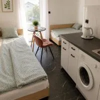 Komfortowe Apartamenty i Pokoje Powidz, hotel u gradu 'Powidz'