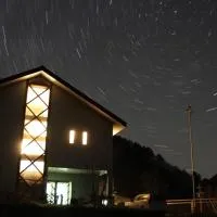 A Small Nature Hotel Hilltop 高原の小さなホテル ヒルトップ, hotell sihtkohas Kiso