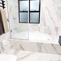 Flat conforto -Hidro privativa próximo à praia ótima localização, hotel v destinaci São Vicente