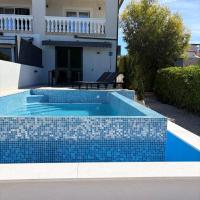 Apartment Lydia Bilan with swimming pool on the beach, hotel a Vodice