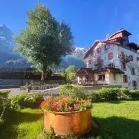 Aiguille du Midi - Hôtel & Restaurant、シャモニー・モンブランのホテル