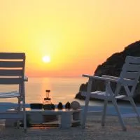 Flora's Apartments, hotel v destinaci Apollon