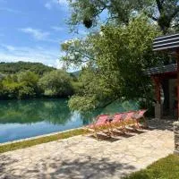 Villa Una Bellevue, hotel v Bihaču