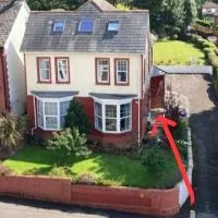 Ty Castell Guest House, hotel di Caerphilly