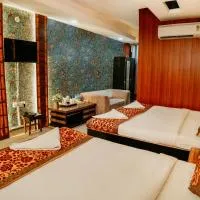 Hotel Sahu Near Kashi Vishwanath Temple Gate, hotel em Kashi