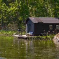 The Floating Lodge, viešbutis mieste Linšiopingas