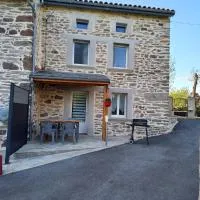 Maison à la campagne, hotel em La Chapelle-Laurent