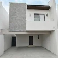Casa Familiar de 3 habitaciones en Guadalupe BBVA FIFA、モンテレイのホテル