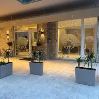 Hotel La Pergola，位于洛阿诺的酒店