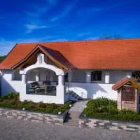 Veloralux Apartman, viešbutis mieste Kovácsszénája