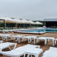 California Resort and SPA, hotel in Novoyavorivsk