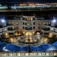 Jewel Plaza and Aqua Park، فندق في القاهرة