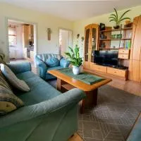 EifelRuhe 3 in Hellenthal - ideal für Familien und Paare mit Hund - voll ausgestattete Küche und zwei Schlafzimmer, hotel u gradu Helental