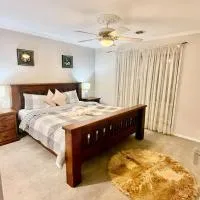 Beautiful house, hotel i Melton South