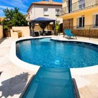 Loge au PtitBonheur- Jacuzzi & Piscine- Montélimar, hotel a Montélimar