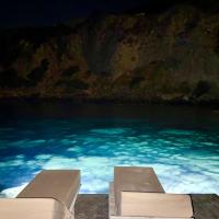 Milos Boathouse-BETWEEN2SEAS VIEW-STUNNING SUNSET VIEW, hotel a K&aacute;stron