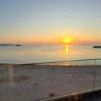 La Plage Boutique, hotel u gradu Mangalija