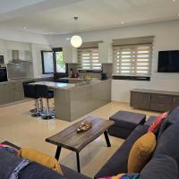 Rhodes Sun Luxury Residence: Rodos Şehri şehrinde bir otel