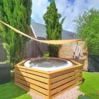 Maisonnette d'architecte face nature, 15min de Tours, hotel a Charentilly