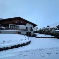 Feel atHome byLakeSihl Hosted by Nikki, hotel sa Einsiedeln