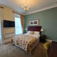 Sleeping Bear Hotels Dorchester, hotel v destinácii Dorchester