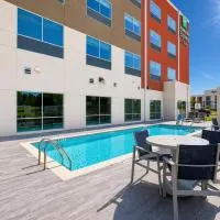 Holiday Inn Express & Suites Lindale - Tyler by IHG, хотел в Lindale