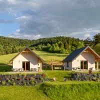 Wyborny Zakątek, Hotel in Powroźnik