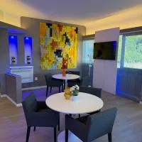 Confidence Hotel Suzzara，蘇札拉的飯店